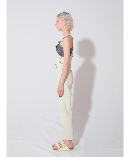 CHAROL（シャロル）の「【Lee×CHAROL】カラーデニムパンツ（デニムパンツ・レディース・ピンク/グリーン・M/S）」の4枚目の写真