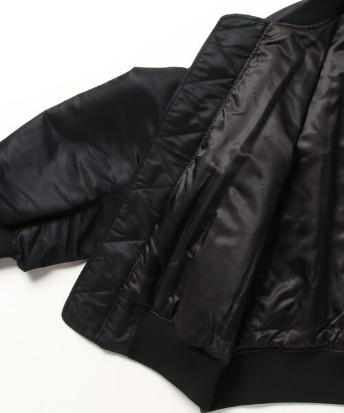 upperhights（アッパーハイツ）の「upper hights THE U-2 MA1ジャケット（MA-1・レディース・ネイビー/グレイッシュベージュ・1/0）」の4枚目の写真