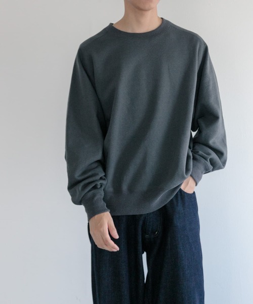 FORK&SPOON（フォークアンドスプーン）の「FORK&SPOON　ラフィー裏毛クルーネックスウェット（スウェット・メンズ・アイボリー/チャコールグレー/ライトグレー・4/5）」の3枚目の写真