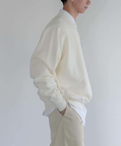 FORK&SPOON（フォークアンドスプーン）の「FORK&SPOON　ラフィー裏毛クルーネックスウェット（スウェット・メンズ・アイボリー/チャコールグレー/ライトグレー・4/5）」の20枚目の写真