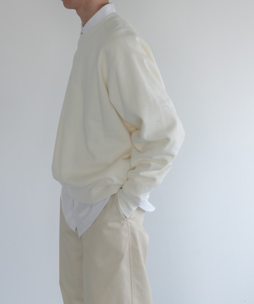 FORK&SPOON（フォークアンドスプーン）の「FORK&SPOON　ラフィー裏毛クルーネックスウェット（スウェット・メンズ・アイボリー/チャコールグレー/ライトグレー・4/5）」の21枚目の写真