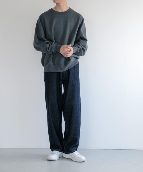 FORK&SPOON（フォークアンドスプーン）の「FORK&SPOON　ラフィー裏毛クルーネックスウェット（スウェット・メンズ・アイボリー/チャコールグレー/ライトグレー・4/5）」の14枚目の写真