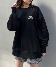 胸ふくれ刺しゅうロゴチュニック