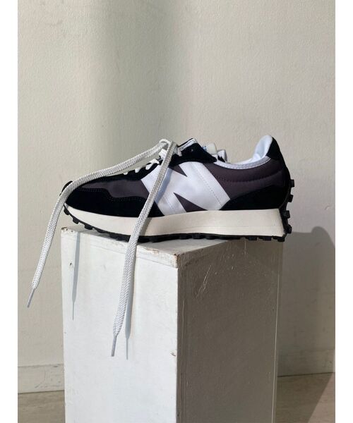 NEW BALANCE（ニューバランス）の「【New Balance】U327LC（スニーカー・レディース・ブラック・23.5/24.5）」の13枚目の写真
