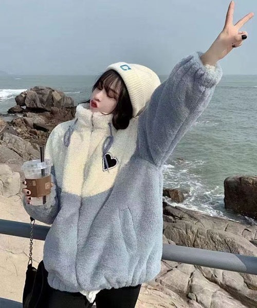 Mayree（メイリー）の「【Mayree】モコモコ ボアジャケット（ブルゾン・レディース・ピンク/ブルーグレー・LARGE/MEDIUM/X-LARGE）」の10枚目の写真