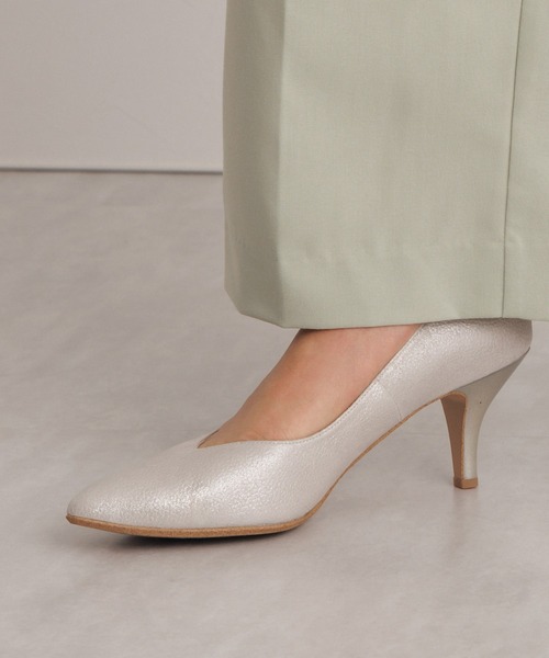 卑弥呼（ヒミコ）の「【Made in Japan】【撥水】ポインテッドトゥパンプス/643102（パンプス・レディース・プラチナム/ベージュ/イエロー/ブラック/ピンク/ボルドー/シルバー/ライトブルー/ダークブラウン・22.5cm/23.5cm/24.5cm/25.0cm/22.0cm/23.0cm/24.0cm/21.5cm/25.5cm/26.5cm/26.0cm）」の9枚目の写真