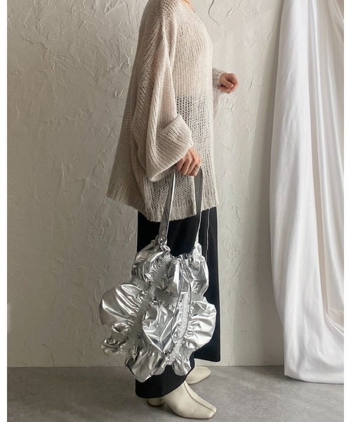 She's Closet(シーズクローゼット)の「メタリックシャーリングショルダーバッグ/肩掛けトートバッグ(ショルダーバッグ・レディース・アイボリー/ゴールド/ブラック/シルバー・FREE)」の18枚目の写真