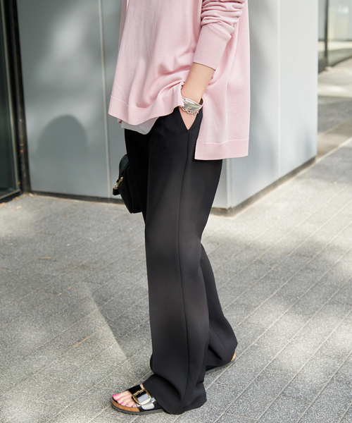 Spick & Span（スピックアンドスパン）の「イージーストレートパンツ（スラックス・レディース・ブラック・34/36/38/40）」の22枚目の写真