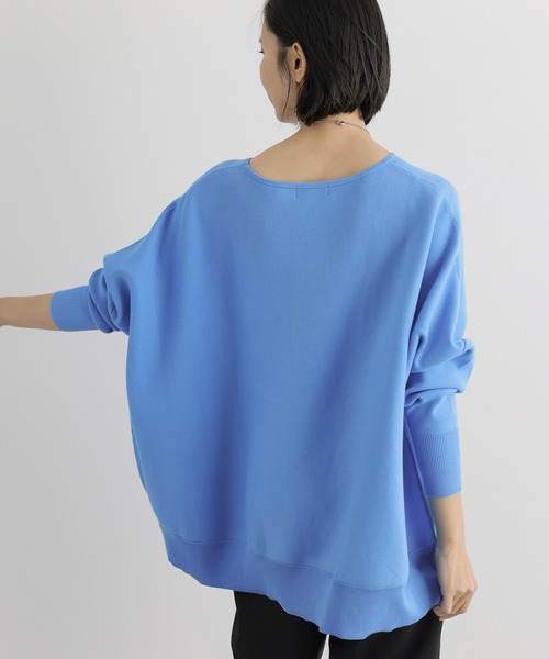 BARNYARDSTORM（バンヤードストーム）の「BARNYARDSTORM / ボートネックボリュームニット（ニット/セーター・レディース・ブルー/ベージュ/ブラック/ホワイト/インディゴブルー/ブラウン/グレイッシュベージュ・FREE）」の16枚目の写真