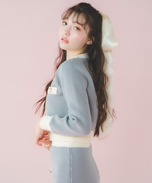 REDYAZEL(レディアゼル)の「配色ニットカーディガン(カーディガン/ボレロ・レディース・ブラック/ライトグレー・FREE)」の20枚目の写真