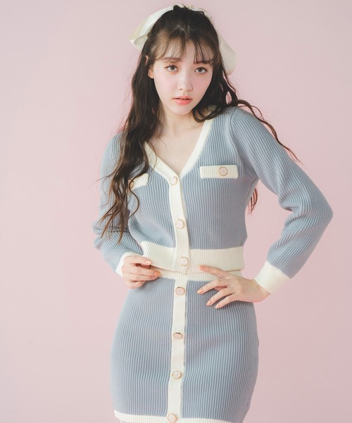 REDYAZEL(レディアゼル)の「配色ニットカーディガン(カーディガン/ボレロ・レディース・ブラック/ライトグレー・FREE)」の21枚目の写真