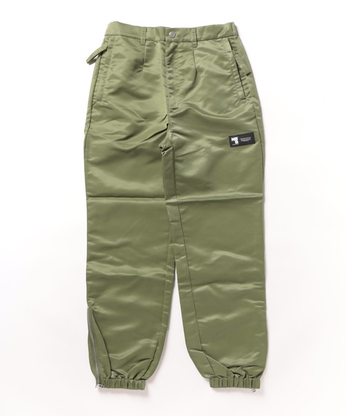 NBB WEEKEND（エヌビービーウィークエンド）｜レディースのパンツ一覧