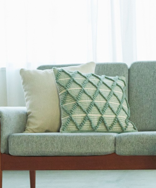 LAKOLE（ラコレ）の「ぽこぽこクッションカバー / 102705（クッション/クッションカバー・レディース・ホワイト/グリーン/ブラック・FREE）」の3枚目の写真