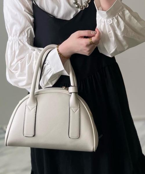 H.TOKYO(エイチトウキョウ)の「H.TOKYO × mimi / フェイクレザー ミニボストンバッグ/ハンドバッグ(ハンドバッグ・レディース・オフホワイト/モカ/ブラック・FREE)」の2枚目の写真