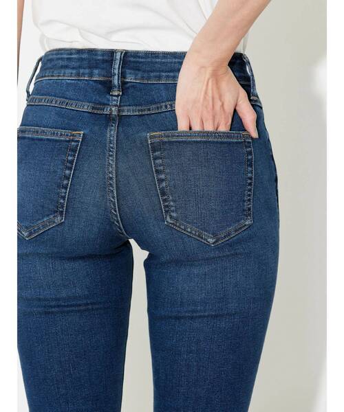 AMERICAN HOLIC（アメリカンホリック）の「スキニーフィットデニム（デニムパンツ・レディース・インディゴブルー/ブラック/ワンウォッシュ・M/S/XS/XL/L）」の17枚目の写真