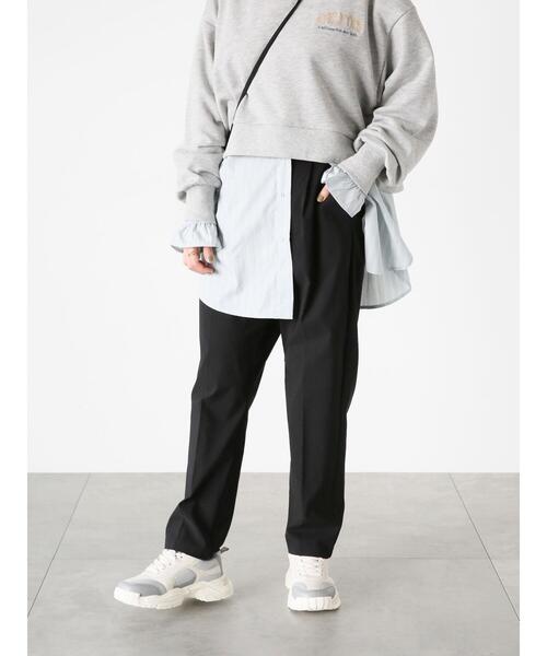 Lugnoncure(ルノンキュール)の「ストレッチテーパードパンツ(その他パンツ・レディース・ベージュ/ブラック/ネイビー/ピンク/グリーン・L/M/S)」の1枚目の写真