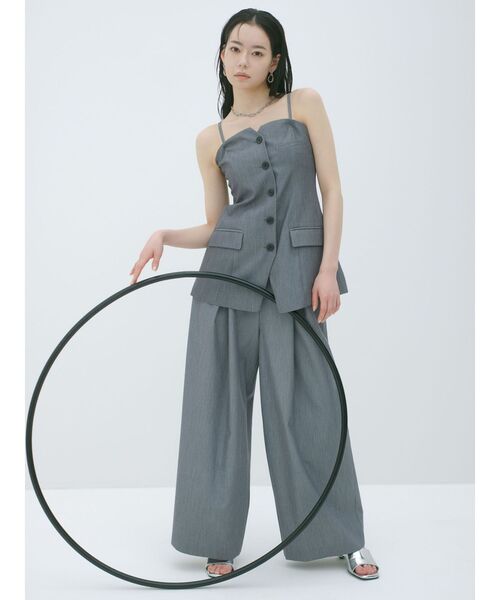 MURUA(ムルーア)の「【SET UP対応】ナローベルトワイドパンツ(その他パンツ・レディース・ブラック/ベージュ/グレー・1/2)」の4枚目の写真