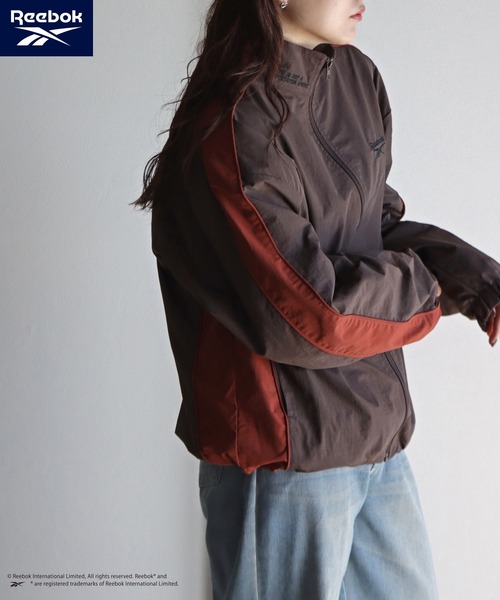 Reebok/リーボック】 別注スモールベクター刺繍裾ドロスト