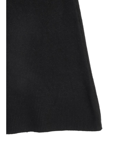 ACYM（アシーム）の「2024 Decollete cut knit ワンピース（ワンピース・レディース・アイボリー/ブラック・FREE）」の19枚目の写真