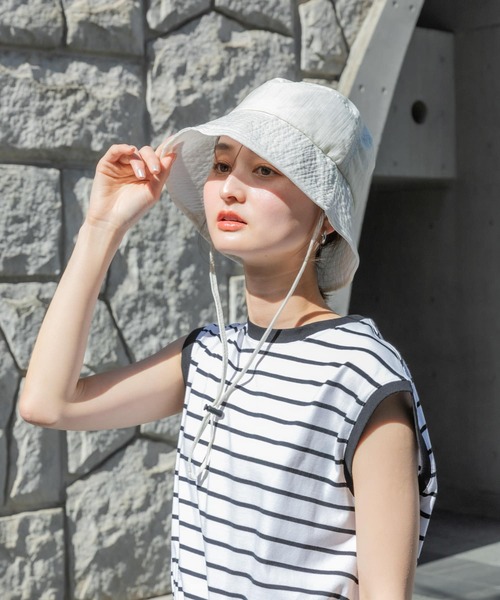 SENSE OF PLACE by URBAN RESEARCH(センスオブプレイスバイアーバンリサーチ)の「『WEB/一部店舗限定』UVダウンブリムハット(ハット・レディース・アイボリー/ブラック/ブラウン・ONE)」の4枚目の写真