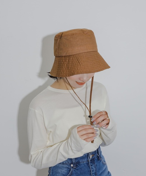 SENSE OF PLACE by URBAN RESEARCH(センスオブプレイスバイアーバンリサーチ)の「『WEB/一部店舗限定』UVダウンブリムハット(ハット・レディース・アイボリー/ブラック/ブラウン・ONE)」の17枚目の写真