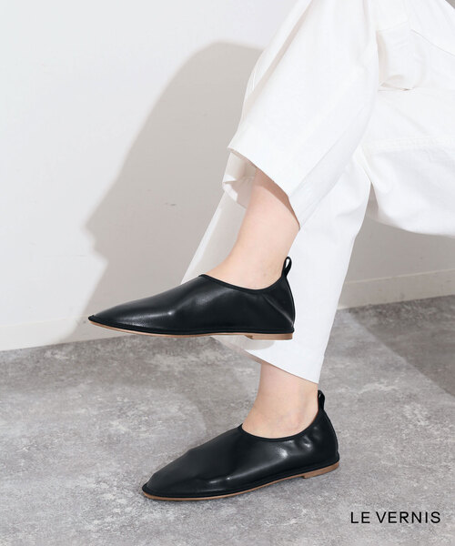 SLOBE IENA（スローブイエナ）の「【LE VERNIS/ル・ベルニ】 BERE FOOT シューズ（その他シューズ・レディース・ベージュ/ブラック・24.5cm/24cm/23.5cm/23cm）」の17枚目の写真