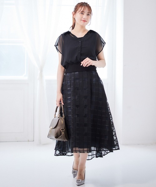 12Twelve Agenda（トゥエルブ　アジェンダ）の「インナー付シアーシャツフレンチスリーブプルオーバー（シャツ/ブラウス・レディース・アイボリー/ブラック/チャコールグレー/イエロー/ブルー・M）」の12枚目の写真