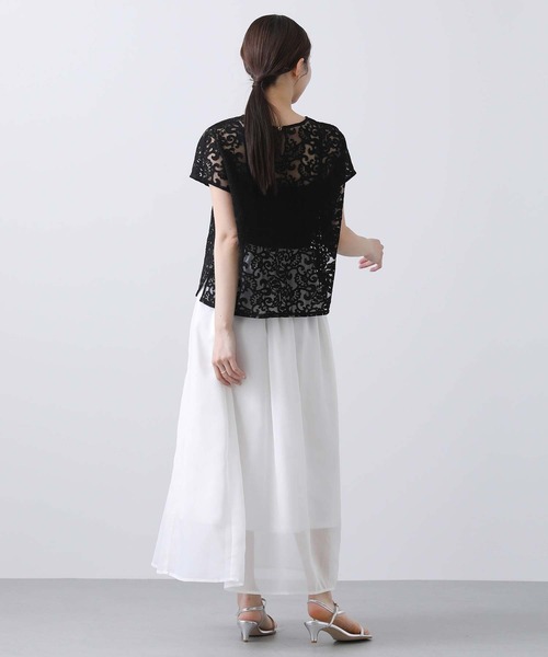 Gready Brilliant(グレディブリリアン)の「クラシックレースフレンチSVブラウス(シャツ/ブラウス・レディース・アイボリー/ブラック・38)」の15枚目の写真