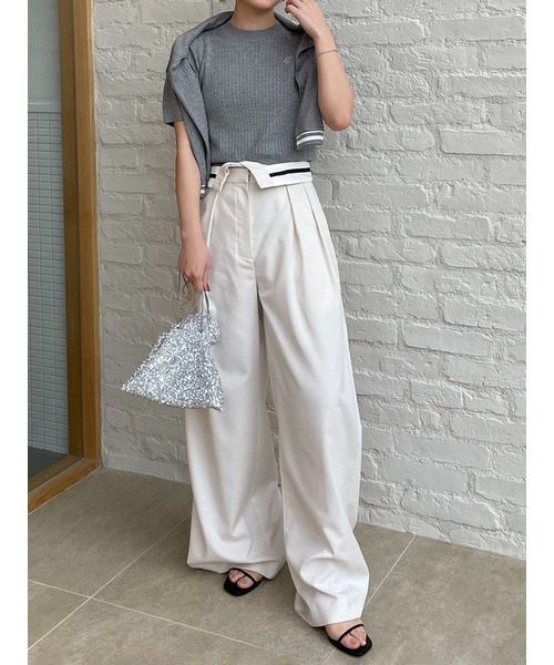 【新品未使用】SNIDEL グレー パンツ SNIDEL（スナイデル）の「ストレートワイドパンツ（その他パンツ