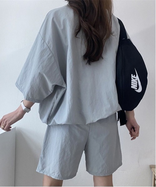 セール】Y2K ハーフジップトップス+ショートパンツ（ルーム