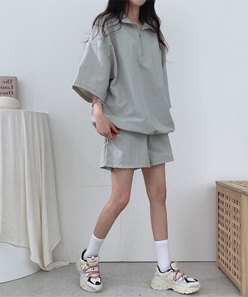 セール】Y2K ハーフジップトップス+ショートパンツ（ルーム
