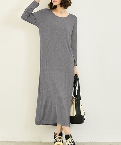 Dewlily(デューリリー)の「Tシャツワンピース(ワンピース・レディース・ダークグレー/レッド/ブラック/グレー/ネイビー・L/M)」の20枚目の写真