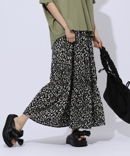 ENIM BY VICKY(エニムバイビッキー)の「リボンベルト厚底サンダル(サンダル・レディース・ブラック/オフホワイト・L/M/S)」の19枚目の写真