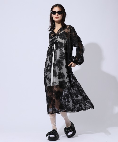 ENIM BY VICKY(エニムバイビッキー)の「リボンベルト厚底サンダル(サンダル・レディース・ブラック/オフホワイト・L/M/S)」の7枚目の写真