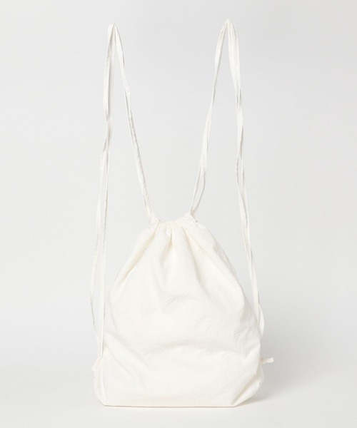 FOREVER 21(フォーエバー トゥエンティーワン)の「【2024SS】リボンナップサック(バックパック/リュック・レディース・ネイビー/ホワイト・FREE)」の8枚目の写真