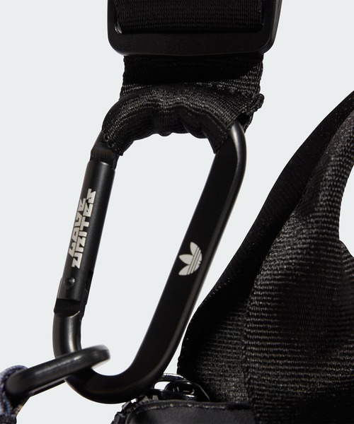 adidas（アディダス）の「ミニ ダッフルバッグ / アディダスオリジナル