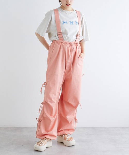 w closet（ダブルクローゼット）の「サイドリボンパラシュートパンツ（カーゴパンツ・レディース・ピンク/ホワイト系その他/カーキ/オフホワイト・FREE）」の19枚目の写真