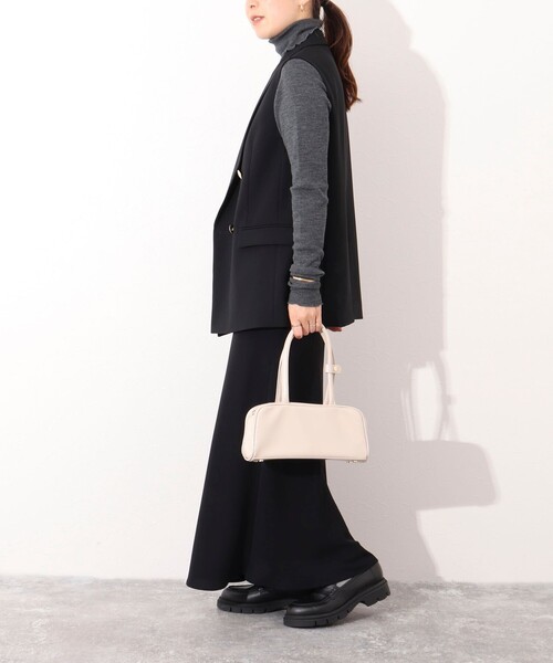 NOLLEY’S（ノーリーズ）の「横長ボストン（ボストンバッグ・レディース・グレイッシュブルー/オフホワイト・FREE）」の16枚目の写真