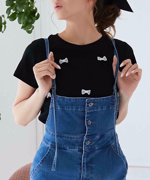 M y u(ミュー)の「プチリボンTシャツ(Tシャツ/カットソー・レディース・ブラック×ホワイト/ホワイト×ブラック/ブラック/ホワイト・SMALL/MEDIUM/LARGE)」の4枚目の写真