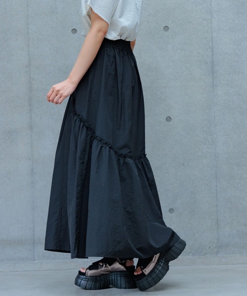 PAGEBOY（ページボーイ）の「ギャザ－ボリュームスカート（スカート・レディース・ブラック/オフホワイト/オレンジ・FREE）」の13枚目の写真