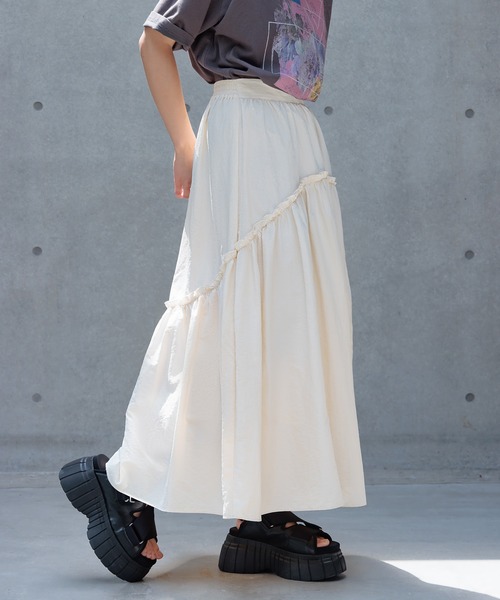 PAGEBOY（ページボーイ）の「ギャザ－ボリュームスカート（スカート・レディース・ブラック/オフホワイト/オレンジ・FREE）」の8枚目の写真