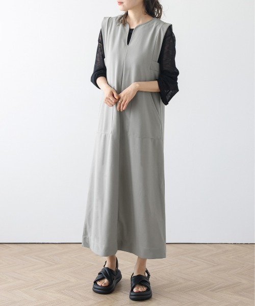 AMELY(エミリー)の「キーネックジャンスカ(ジャンパースカート・レディース・グレー/ブラック/ブラウン・フリー)」の1枚目の写真