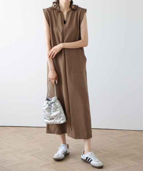 AMELY(エミリー)の「キーネックジャンスカ(ジャンパースカート・レディース・グレー/ブラック/ブラウン・フリー)」の21枚目の写真