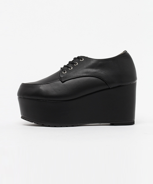 WEGO(ウィゴー)の「WEGO/厚底ブーティ(ブーティ・レディース・ブラウン/ブラック/ブラック系その他/ネイビー・LARGE/MEDIUM)」の5枚目の写真