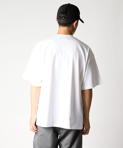 meltum(メルタム)の「【ZOZO限定】COOLMAX OVERSIZED TEE S/S(Tシャツ/カットソー・メンズ・ホワイト/ブラック/ネイビー・LARGE/MEDIUM/SMALL)」の8枚目の写真