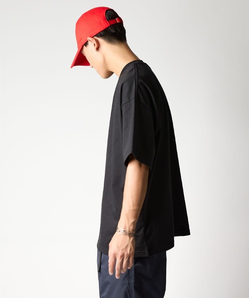 meltum(メルタム)の「【ZOZO限定】COOLMAX OVERSIZED TEE S/S(Tシャツ/カットソー・メンズ・ホワイト/ブラック/ネイビー・LARGE/MEDIUM/SMALL)」の11枚目の写真