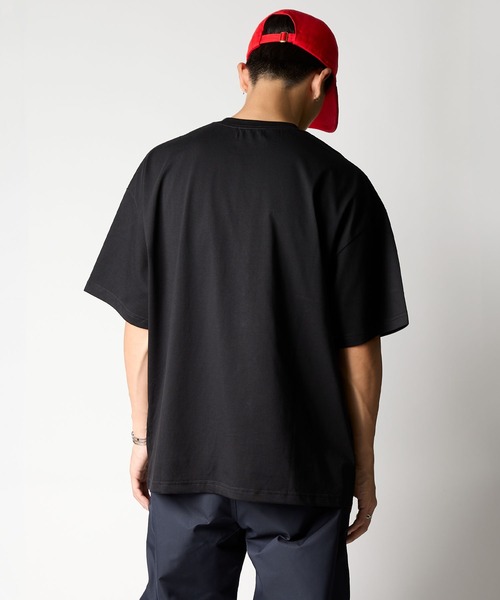 meltum(メルタム)の「【ZOZO限定】COOLMAX OVERSIZED TEE S/S(Tシャツ/カットソー・メンズ・ホワイト/ブラック/ネイビー・LARGE/MEDIUM/SMALL)」の12枚目の写真