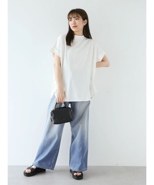 Green Parks(グリーンパークス)の「汗染み防止プチハイネックプルオーバー(Tシャツ/カットソー・レディース・パープル/グレイッシュベージュ/ブラック/グレー系その他/オフホワイト・FREE)」の17枚目の写真