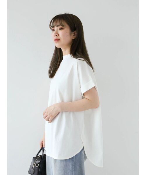 Green Parks(グリーンパークス)の「汗染み防止プチハイネックプルオーバー(Tシャツ/カットソー・レディース・パープル/グレイッシュベージュ/ブラック/グレー系その他/オフホワイト・FREE)」の19枚目の写真