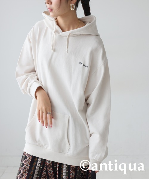 antiqua(アンティカ)の「裏毛ロゴパーカー(パーカー・レディース・ブラック/ホワイト・P/R)」の5枚目の写真